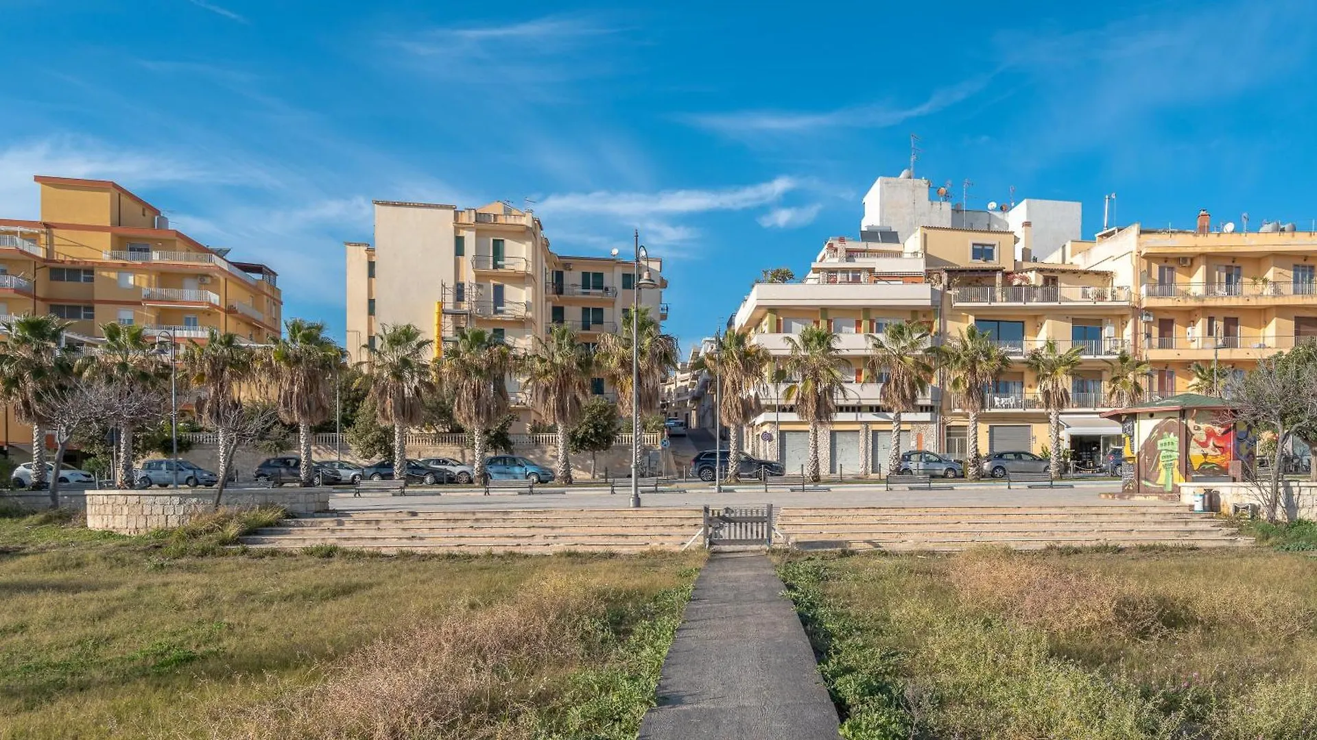 דירות פוצאלו Sea House A Due Passi Dal Mare